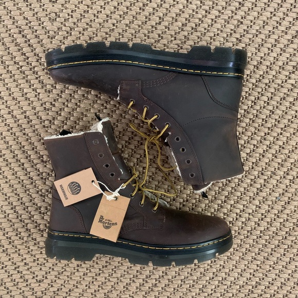 Doc Martin AirWair Boots 🥾 - Picture 1 of 7